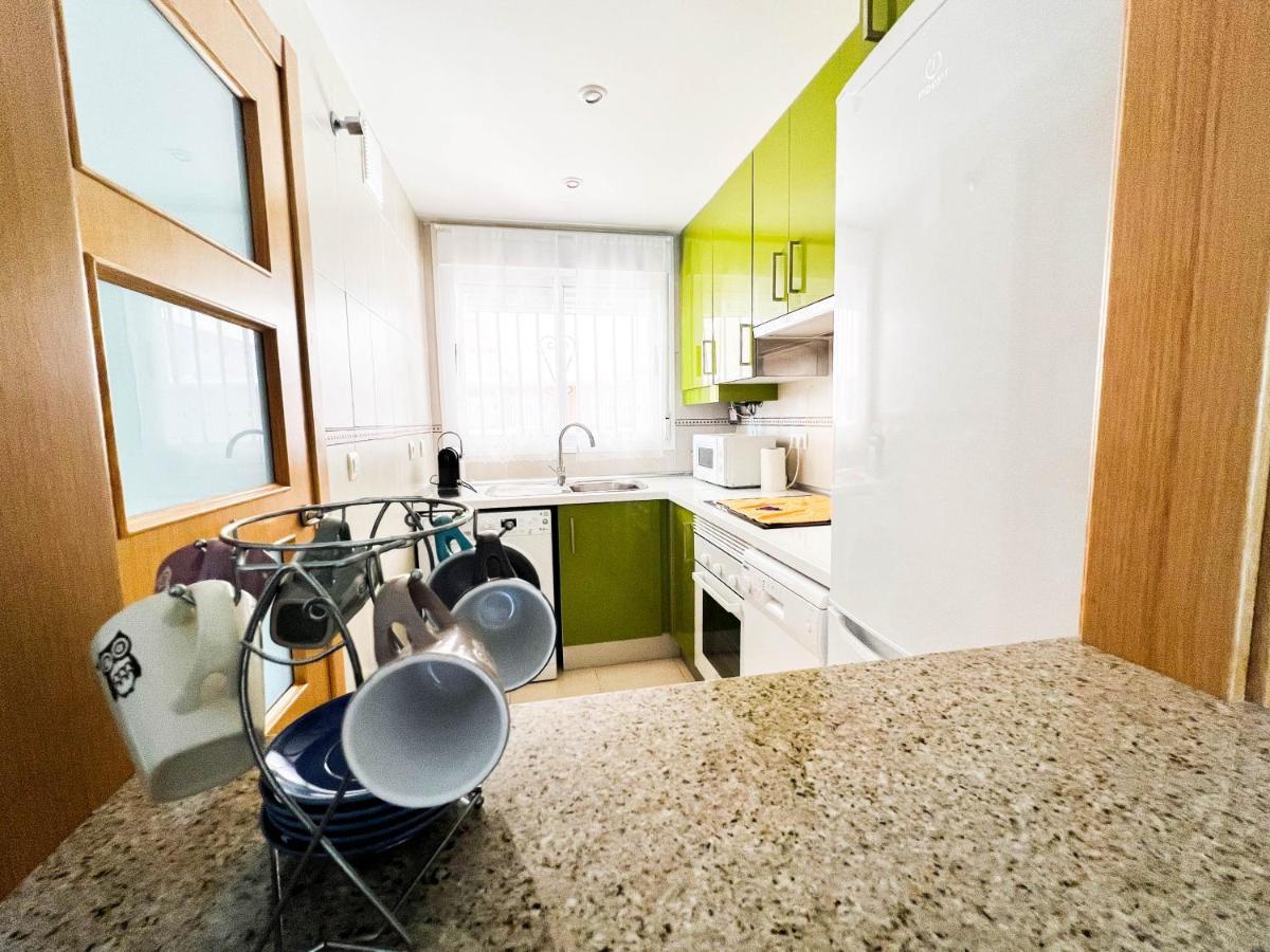 Renovated Apartment On The First Line 오로페사델마르 외부 사진